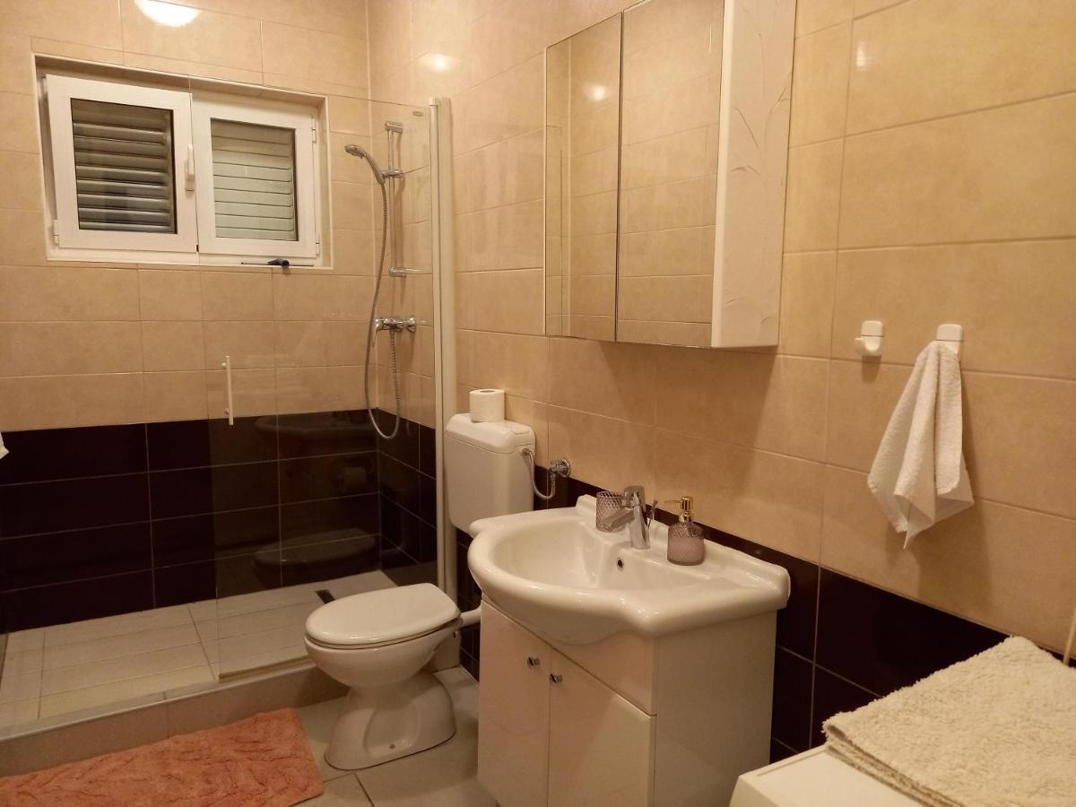 Apartman Noni Біоград-на-Мору Екстер'єр фото